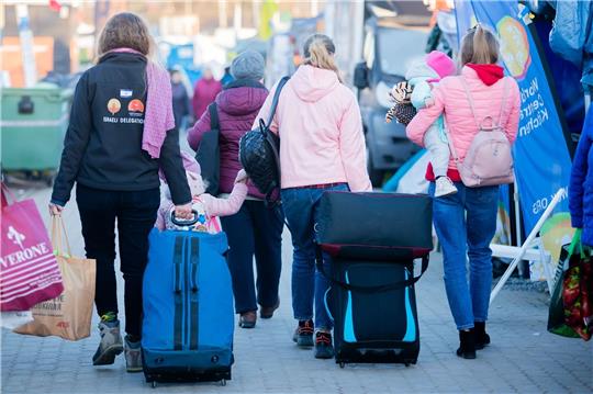 Vor allem Frauen und Kinder verlassen ihre ukrainische Heimat. Foto: dpa-Bildfunk