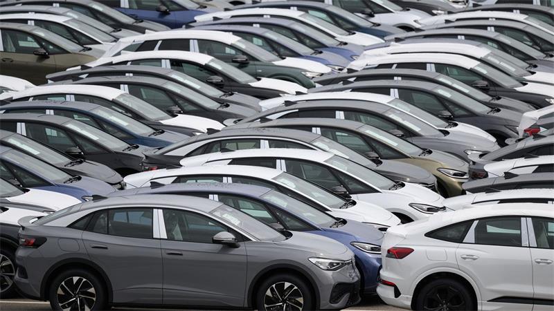 Vor allem neue Elektroautos werden derzeit viel verkauft - Grund dürfte eine Prämie des Bundes sein. (Symbolbild)