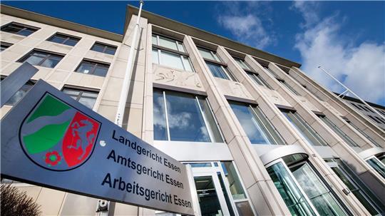 Vor dem Landgericht Essen haben die ersten Zivilprozesse um den Einbruch in die Sparkasse Gelsenkirchen über Weihnachten 2025 begonnen. (Archivbild)