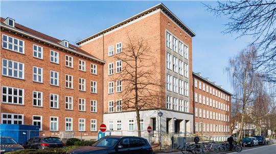 Vor dem Landgericht Kiel beginnt der Prozess um versuchten Totschlag an einem 13-Jährigen. (Archivbild)