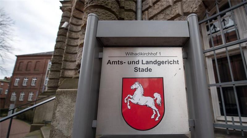 Vor dem Landgericht Stade musste sich ein Mann aus Selsingen verantworten.