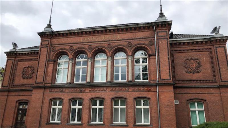 Prozess um verhungertes Baby geht zu Ende Vor dem Landgericht Verden läuft derzeit ein Prozess um eine rätselhafte Kindstötung durch Unterlassen. Angeklagt sind die Eltern des Babys. Foto: ZZ