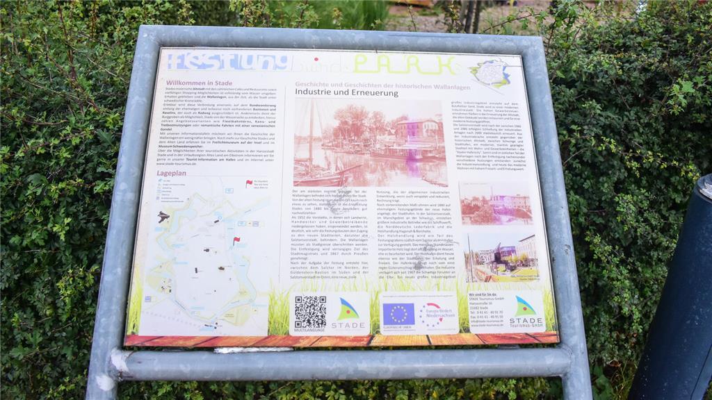 Vor der Klapperina Kitchenbar gibt es Futter für das Gehirn: Wie entstand der St...