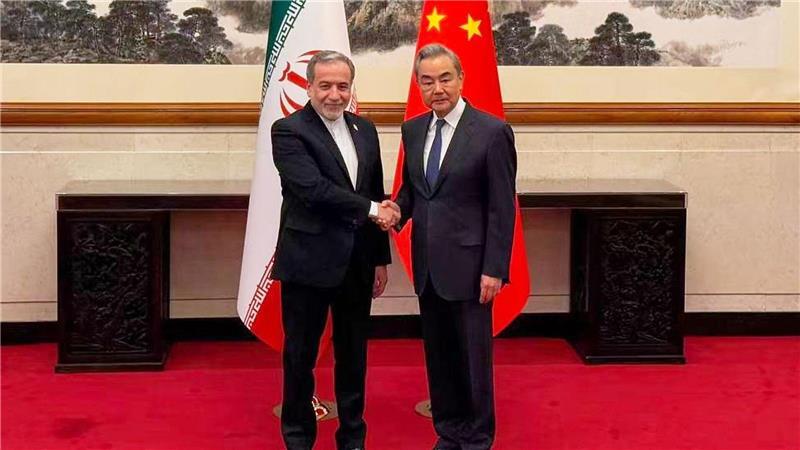 Vor einem Trump-Besuch in Peking: Der Iran und China stimmen sich ab.
