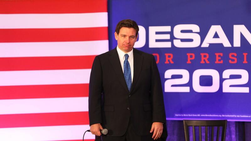 Vor einigen Monaten hatte Floridas ultrakonservativer Gouverneur Ron DeSantis noch als aussichtsreichster parteiinterner Konkurrent für Trump gegolten.