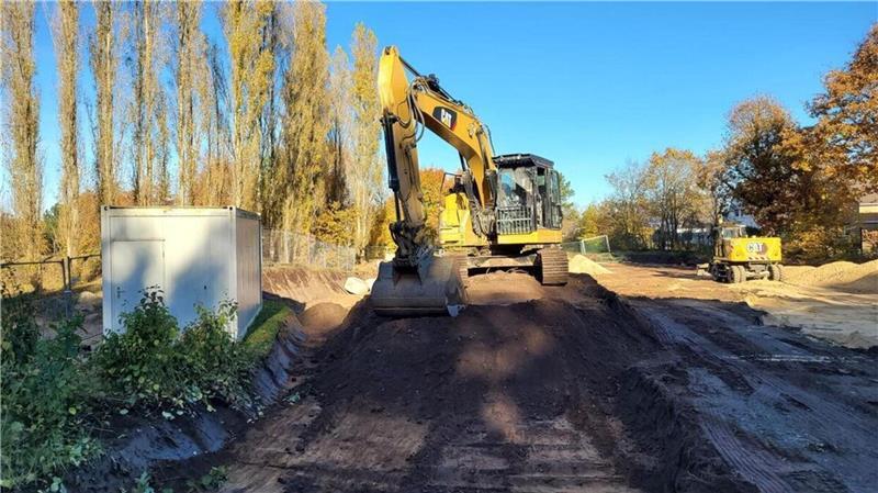 Vor wenigen Tagen haben die Bauarbeiten an der Nordholzer Grundschule begonnen.