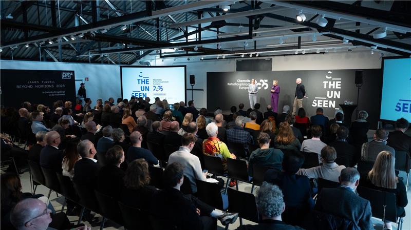 Über 2 Millionen Besucher im Chemnitzer Kulturhauptstadtjahr Vor zahlreichen Gästen wird in Oelsnitz bei Chemnitz das Kulturhauptstadtjahr bilanziert.