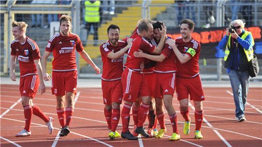 Vor zehn Jahren feierte D/A einen 2:1-Sieg beim VfB Oldenburg, zog ins Pokalfinale ein und gewann dort gegen Egestorf.