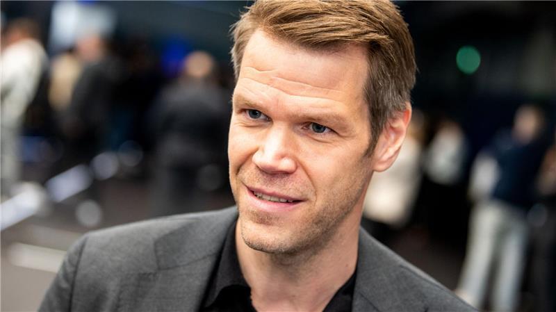 Vorstand Eric Huwer hat volles Vertrauen in das Team des HSV. (Archivbild)