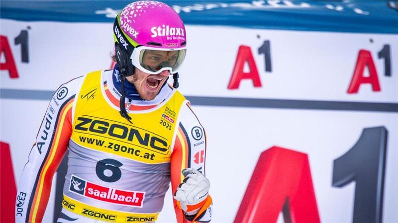WM-Bronze: Linus Straßer jubelt nach seinem starken Auftritt im Slalom.