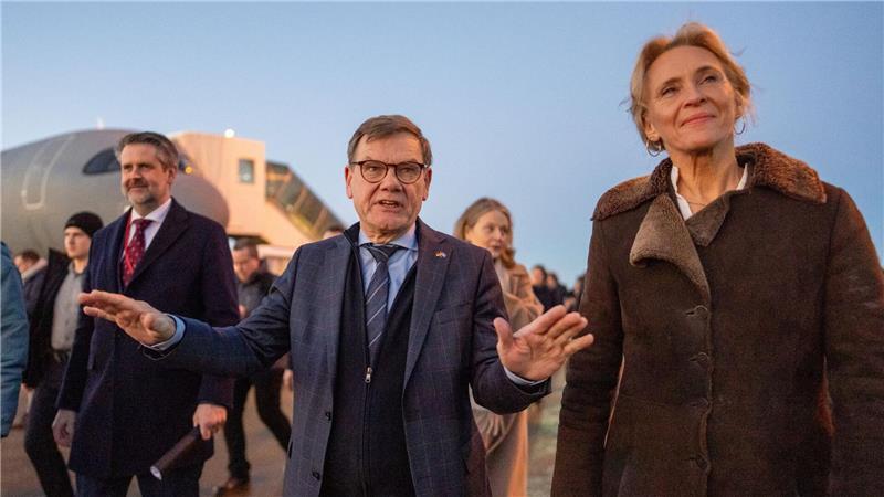 Wadephul ist auf dem Weg in die USA.