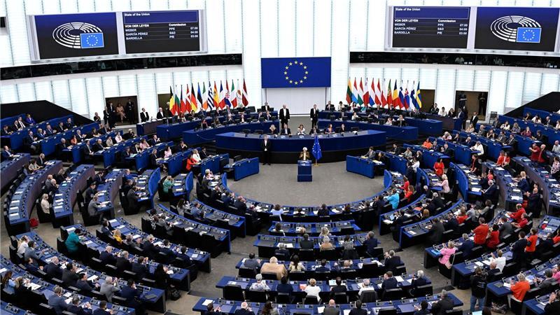 Von der Leyens Pläne: „Europa muss kämpfen“ Während der Rede der Kommissionschefin kam es neben Applaus auch zu Buhrufen.