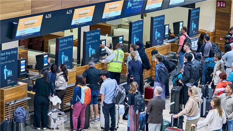 Wann am Hauptstadtfughafen BER die Folgen eines IT-Angriffs auf einen Dienstleister behoben sind, ist unklar. (Archivbild) 