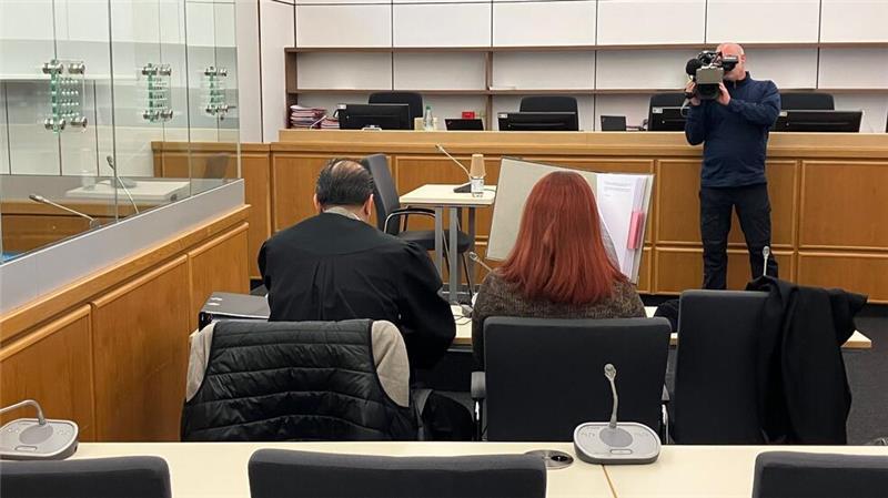 War die Angeklagte eine „Reichsbürgerin“? Nach Aussage einer Polizistin warnte sie die Behörden vor dem geplanten Umsturz. (Archivbild)