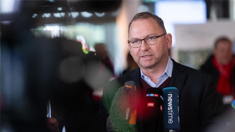 Tarifpoker startet - Öffentlicher Dienst vor Warnstreiks Warnstreiks dürften kommen.