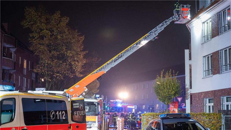Warum es zu dem Brand in dem Patientenzimmer kam, war noch unklar. 