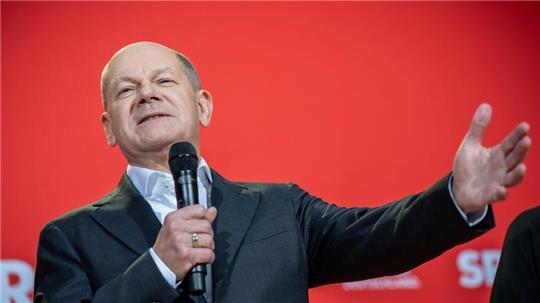 Was heißt Tünkram auf Hochdeutsch? Scholz liefert die Übersetzung.