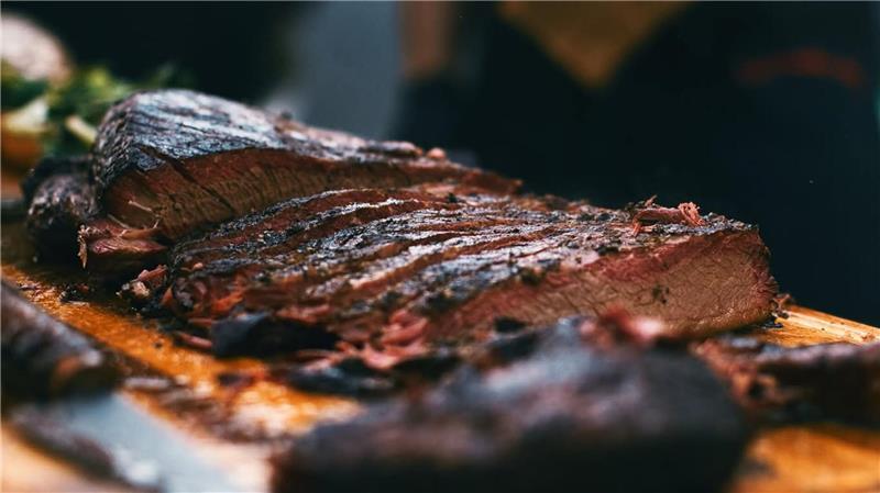 Festival in Himmelpforten feiert die glühende Barbecue-Leidenschaft Was langsam gart, wird endlich richtig gut - nach dieser Barbecue-Weisheit wird alles zubereitet, was beim BBQ-Festival in Himmelpforten serviert wird.