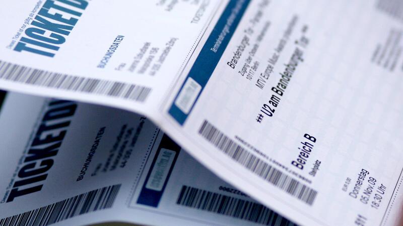 Personalisierte Tickets für Taylor Swift und Co. – So klappt der Weiterverkauf Was wenn ich personalisierte Konzertkarten gekauft habe, und krank werde (Symbolbild)?