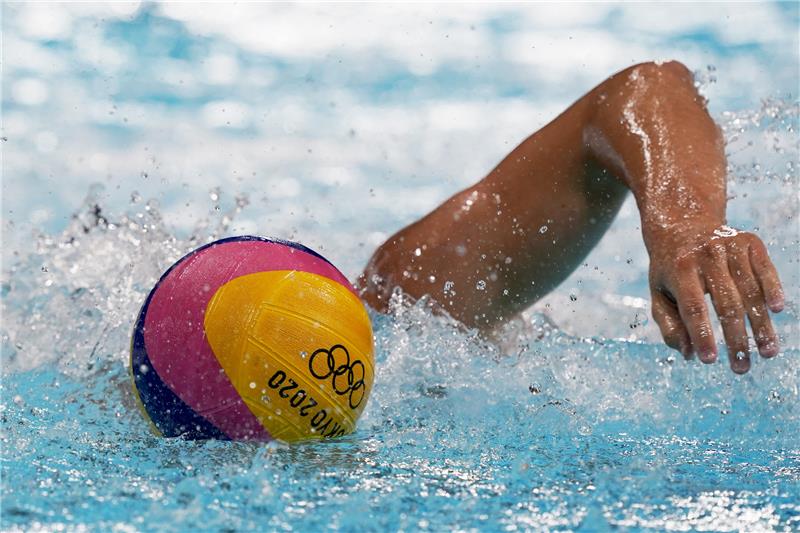 Wasserballbegeisterte aus drei Nationen spielen am Wochenende um den Turniersieg des 49. Internationalen Wasserballturniers des Buxtehuder Schwimm-Clubs (Symbolbild). Foto: Mark Humphrey/AP/dpa