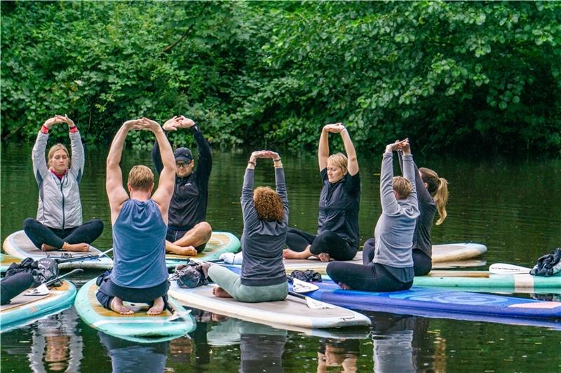Wassersport auf der Schwinge: Auch wassernahes Yoga auf Sup-Boards ist möglich. Fotos: SMTG/D. Mattern