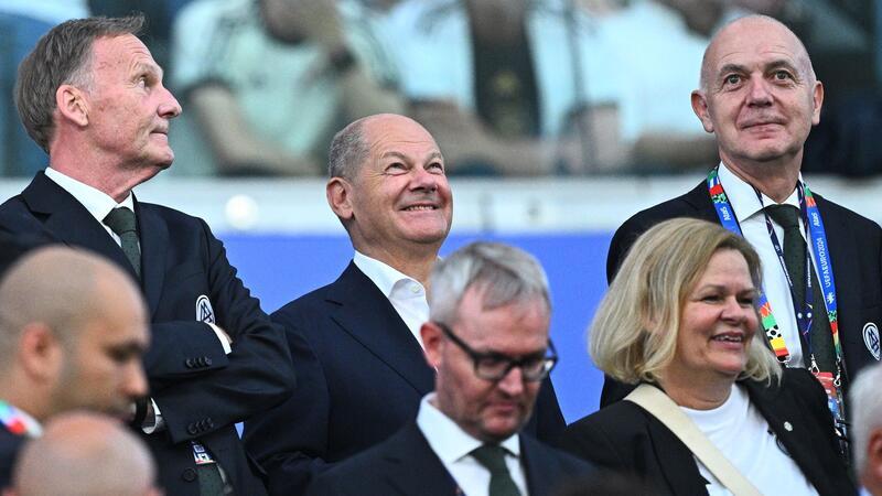 Watzke hat verärgert auf die Kritik von Bayerns Innenminister Herrmann am Fußball reagiert.