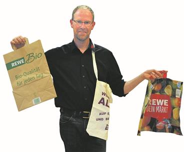 Rewe wirft die Plastiktüte aus dem Sortiment