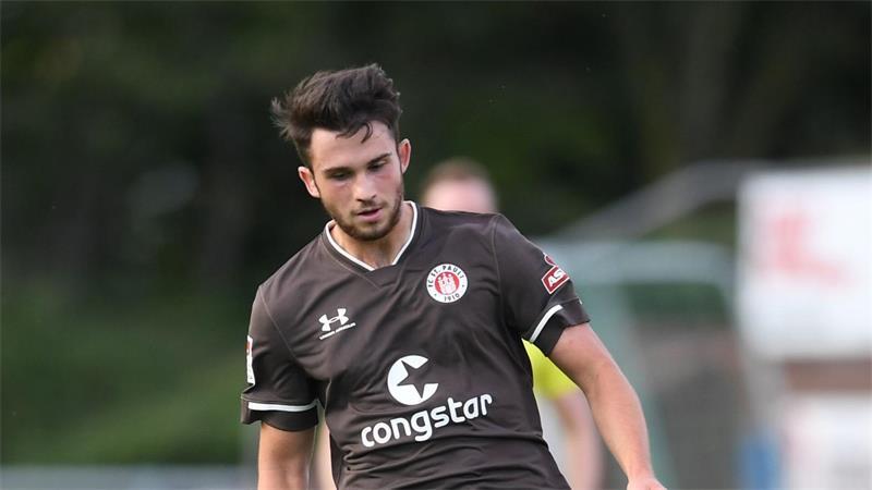 Wechselt zum VfL Osnabrück: Der frühere St.-Pauli-Profi Leon Flach.