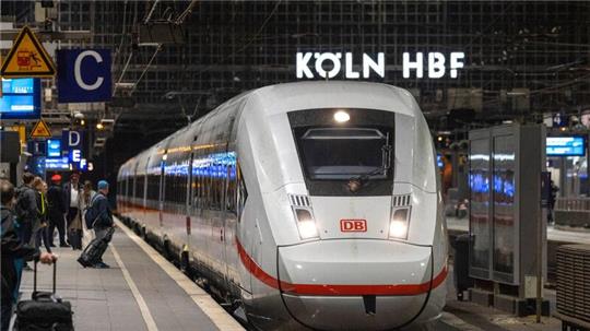 Wegen Bauarbeiten kommt es am Kölner Hauptbahnhof zu starken Einschränkungen für Reisende.