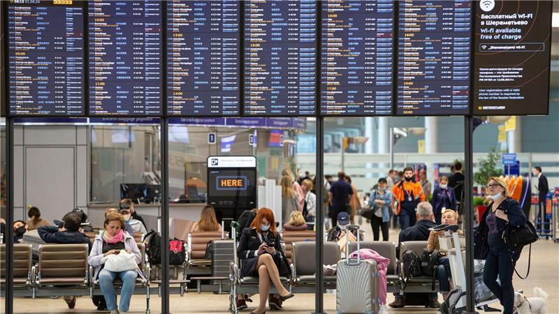 Kiew greift Moskau vor Verhandlungen massiv mit Drohnen an Wegen der Drohnengefahr müssen die Moskauer Flughäfen immer wieder ihren Betrieb unterbrechen. (Archivbild)