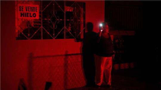 Wegen der Energiekrise müssen die Kubaner seit Jahren täglich stundenlang ohne Elektrizität auskommen. (Archivbild)