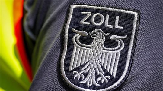 Wegen des Verdachts auf Schwarzarbeit und Menschenhandel gibt es bundesweit Durchsuchungen. (Symbolbild)