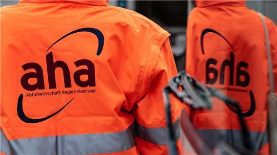 Wegen des Wintereinbruchs ändert sich die Abfallentsorgung in der Region Hannover. (Archivbild)
