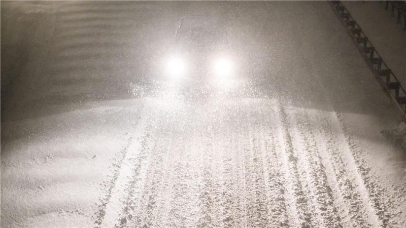 Wegen des Wintersturms „Elli“ schließen die Städte Hannover und Lüneburg ihre Friedhöfe.