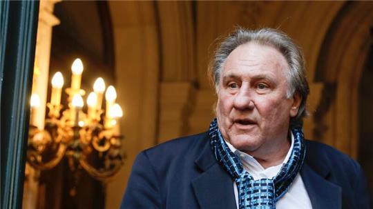 Wegen erneuter Vorwürfe sexueller Übergriffe ist der französische Schauspielstar Gérard Depardieu zum Verhör geladen worden (Archivbild).