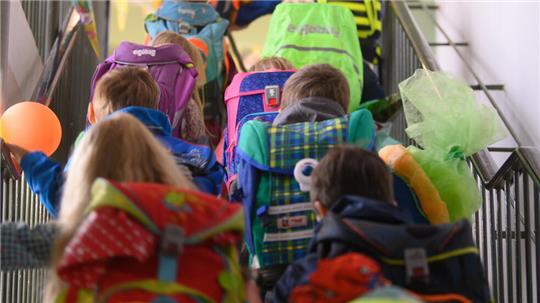 Wegen stark gestiegener Schülerzahlen gelten die Grundschulen in Buxtehude als überlastet. An dem Bau einer zusätzlichen Grundschule kommt die Stadt offenbar nicht mehr vorbei.
