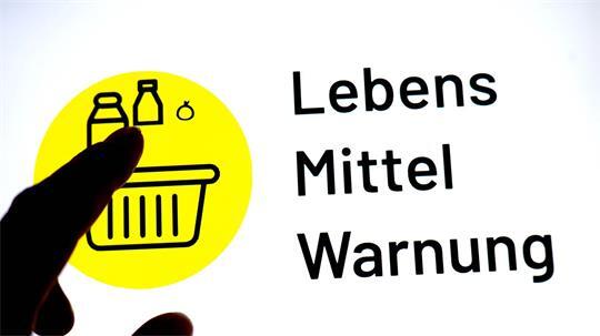 Weichkäse bestimmter Chargen sollten Verbraucher vorsichtshalber nicht essen. (Symbolbild)