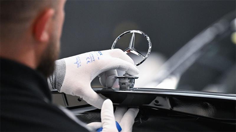 Es wird ein schwaches Jahr für die deutschen Autobauer Weil China für Mercedes ein besonders wichtiger Markt ist, leiden die Stuttgarter unter dem dortigen Absturz stark. (Archivbild)
