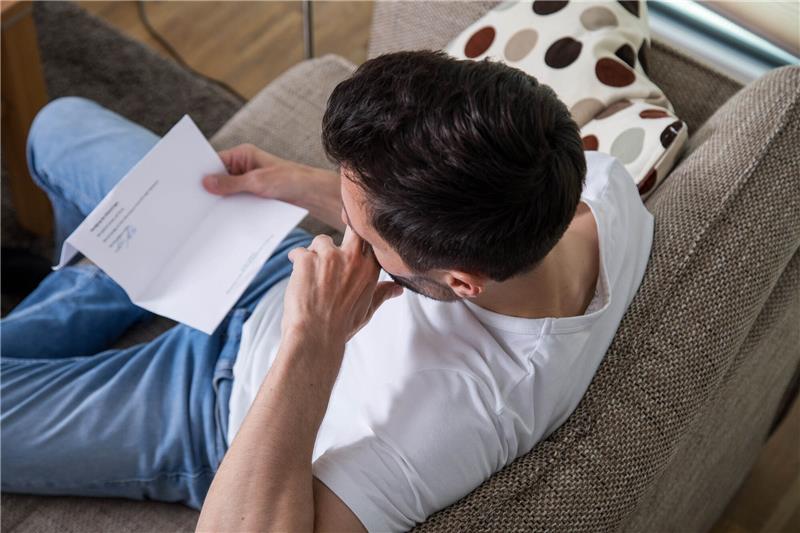 Miese Sexportal-Abzocke trifft Männer in der Region Weil sie sich schämen oder den Webseitenbesuch vor der Ehefrau verheimlichen wollen, zahlen viele Männer die ungerechtfertigten Rechnungen. Foto: Christin Klose/dpa-tmn