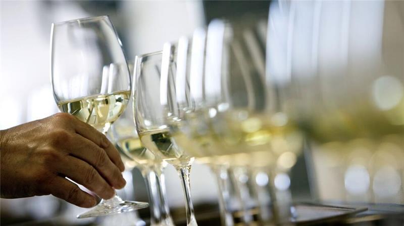 Es wird weniger Wein getrunken Weine aus den deutschen Regionen sind stärker von der Entwicklung betroffen.