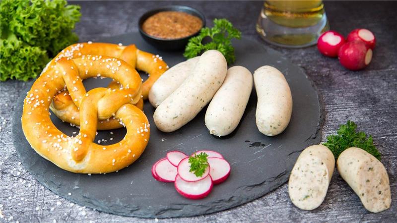 Oberkrainer kommen zum XXL-Wirt Weißwurst und Brezeln dürfen beim Oktoberfest in der Festhalle Kutenholz nicht fehlen. Foto: Pixabay / Stefan Hennschen