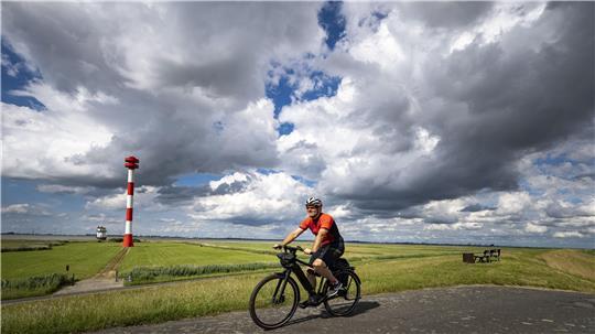 Weite, Elbe und ein kilometerlanger Deich: Immer mehr Touristen finden den Weg nach Kehdingen.