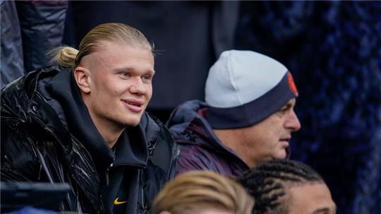 Weiter zum Zuschauen gezwungen: Erling Haaland (l) von Manchester City.