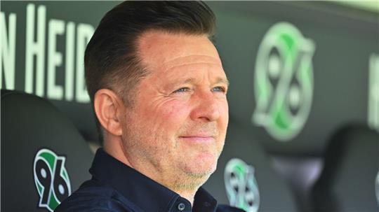 Weiter zuversichtlich: Hannovers Trainer Christian Titz.