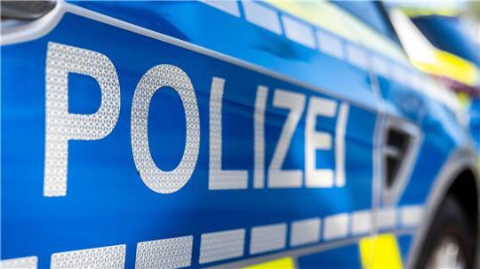 Weiterfahren durfte der 32 Jahre alte Mann nicht - die Polizei ordnete stattdessen eine Blutprobenentnahme an. (Symbolbild)