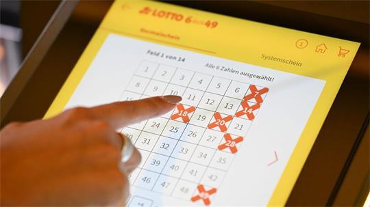 Welche Zahlen führen zum Hauptgewinn? Die nächste Lotto-Ziehung steht an. (Symbolbild)