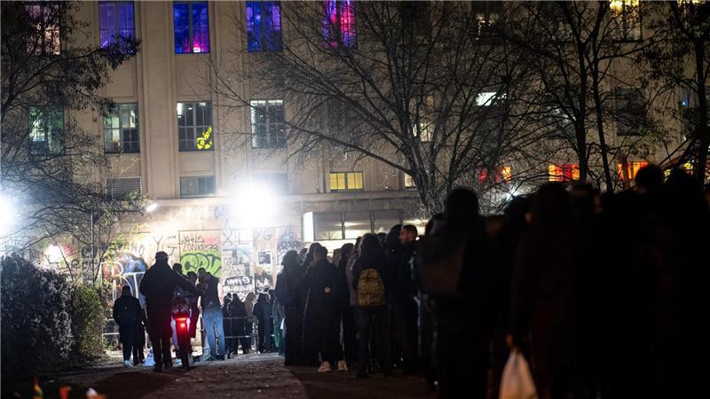 Weltberühmt und ursprünglich mal recht gay: das „Berghain“. Der Techno-Club ist aber meist kein reiner Schwulenclub. (Archivbild)