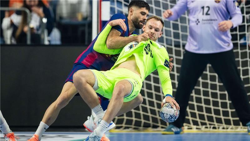 Wieder Silber: Berlin verpasst erneut Königsklassen-Titel Welthandballer Mathias Gidsel traf gegen Barcelona erst nach 25 Minuten zum ersten Mal.