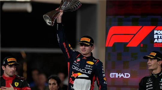 Weltmeister Max Verstappen gewinnt auch den Grand Prix von Abu Dhabi.