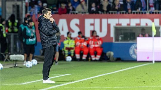 Wenig Zeit zum Handeln vor dem nächsten Spiel: Holstein Kiels Trainer Marcel Rapp.